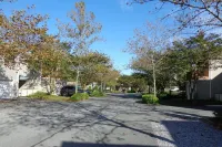 Gorgeous 3 Bedroom Townhouse, Bethany Beach, steps from pool and fitness center