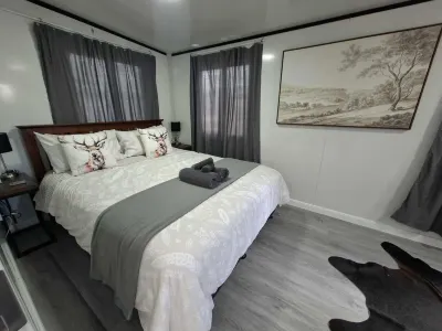 Mackenzie Motels Hotels in 