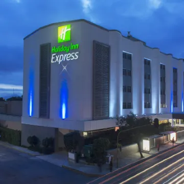 Holiday Inn Express MEXICO CITY - TOREO by IHG Hotels near Centro Citibanamex