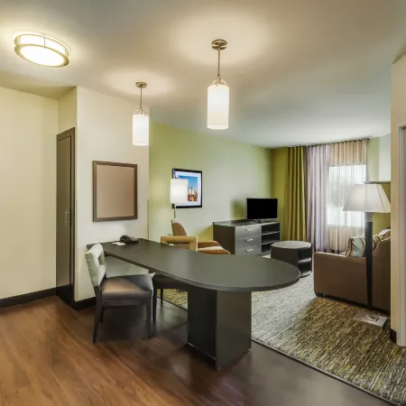 Candlewood Suites LENEXA - OVERLAND PARK AREA by IHG Hotels in Lenexa