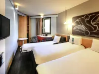 Ibis Lyon Gerland Musée des Confluences Hotels in Oullins