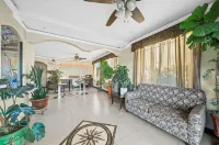 Starlight Inn South El Monte Hotels in South El Monte