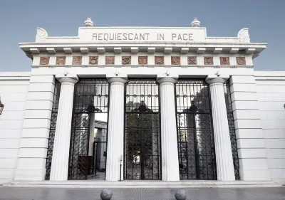 CH Recoleta Suites Отели рядом с достопримечательностью «Национальный исторический музей Аргентины»