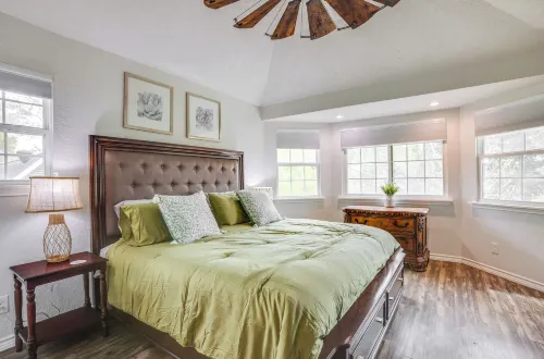 Backyard, Deck & Fire Pit: Conroe Getaway - 3-Star