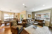 Mountain Retreat with Modern Decor and Air Conditioning - Charming Haven