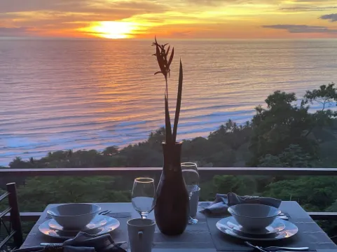 Villa Del Mar 3. 180 Ocean View, Gated Community