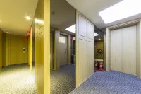 新村With 鄰近新村站的酒店