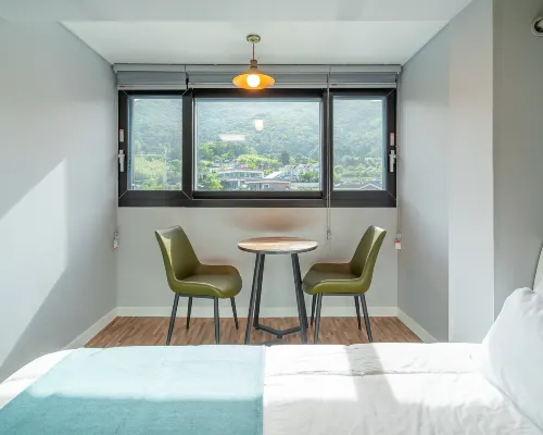 Geoje Island Harmony Pension Hotel dekat Tebing Sinseondae