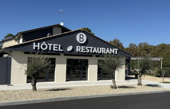 勒佈雷努斯餐廳酒店（Logis 酒店）