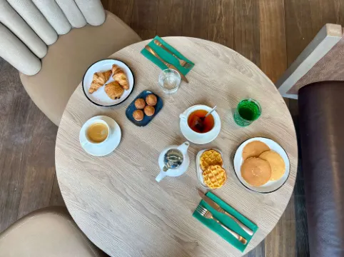 Novotel Annemasse Centre Geneva Port Makanan Photos