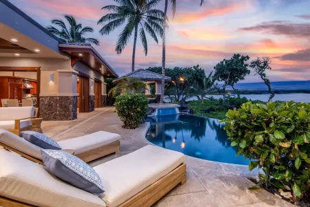 Luxury Home at Kolea Kai Free Car Kbm Resorts