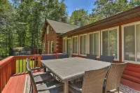 Hike and Ski Log Cabin in East Stroudsburg! - 3-Star