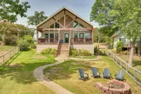 Tranquil Tool Home on Cedar Creek Fish and Kayak - Homestays