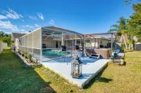 4 Mi to Port Charlotte Beach Park: Gem w/ Pool - Kæledyr tilladt