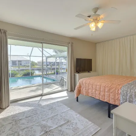 Waterfront Punta Gorda Paradise: Dock & Pool!