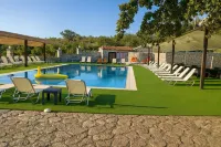Lalloudes Hotel Mani - pantai