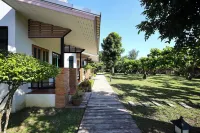 Chiang Mai Garden Bungalows Hotels in Saraphi