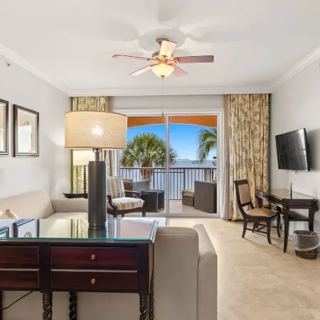 Ocean Front 1BR Suite With Direct Beach Access