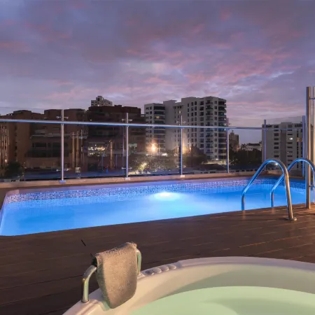Hampton Inn by Hilton Cali