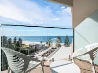 Bayside Square Kaike Hotel - Sea View