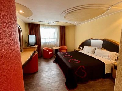 Hot Plaza Camarones | Love Hotel | Solo Adultos