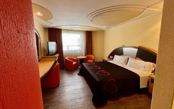 Hot Plaza Camarones | Love Hotel | Solo Adultos