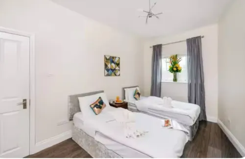 Cosy Two Bedroom Apartment Near East Croydon Station