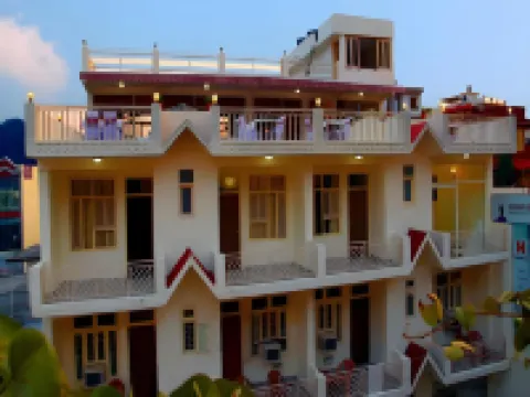 Chakrah by Hermitage Rishikesh