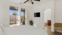 Desert Oasis w/ Pool, Spa, BBQ & Outdoor Dining Under the Palms Calle Tolosa by Avantstay