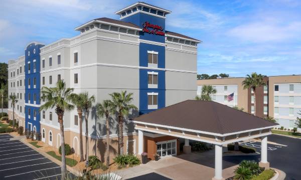 Hampton Inn & Suites Lake City