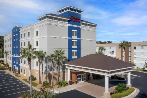 Hampton Inn & Suites Lake City - Parkering