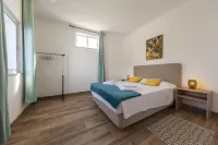 HH 02 - Bedroom 2 in Olive Hills Guesthouse - 3 Sao