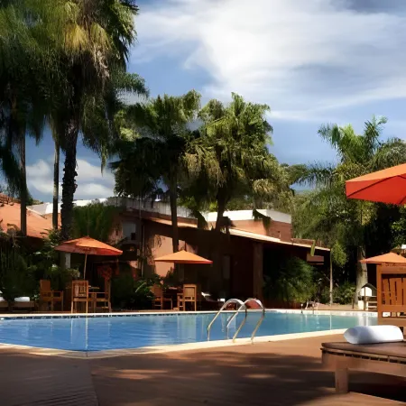Orquideas Hotel & Cabañas