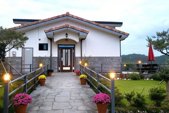 숙소 외부 전경