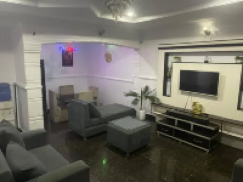 Elite Retreat Apartment, Sagamu Hoteles en 