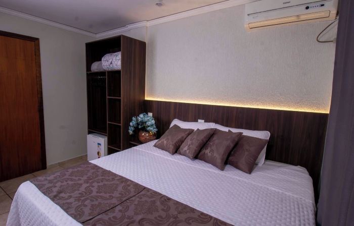 Rosa's Hotel