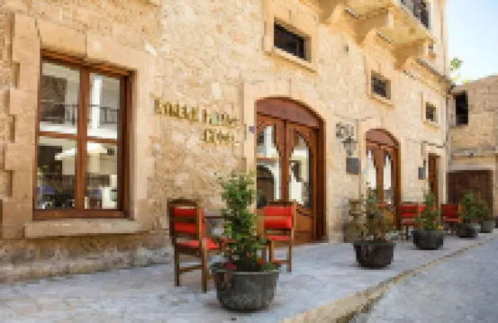 Kyrenia Palace Boutique Hotel Hotels near Girne Castle