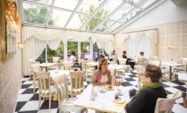 Hotel Alexandra - Housity