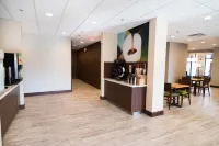 Fairfield Inn & Suites Atlanta Airport North - breakfast