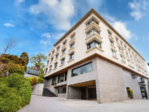 Yashshree Sanderling Mall Road Hotels in Darjeeling