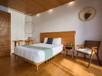 Hotel Brecha Hotels near Maclovio Rojas