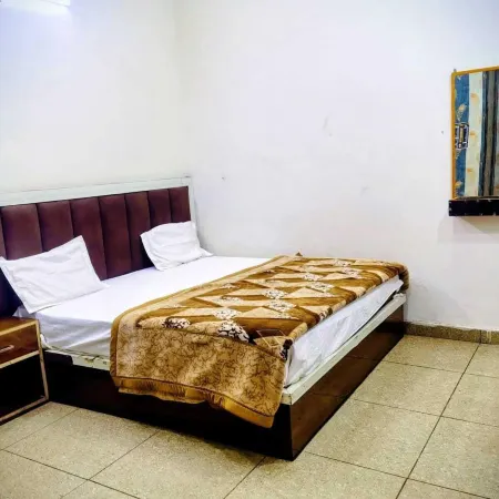 radhika comfort stay