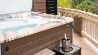 Salish Lodge & Spa - Romantic