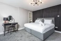 No8 Peebles Retreat - Donnini Apartments - balcony