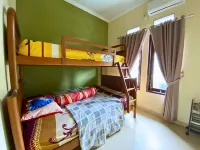 Home Sweet Home Dekat UMY by Simply Homy