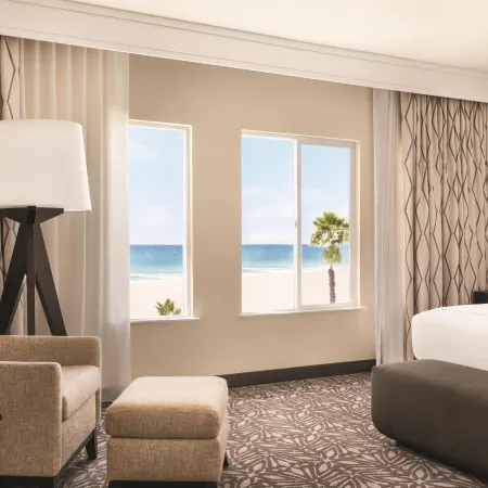 Zachari Dunes on Mandalay Beach, Curio Collection by Hilton Hotels in Oxnard