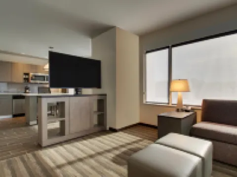 Hyatt House Oak Brook Hotels in Oak Brook