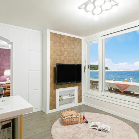Yangyang White Sand Pension