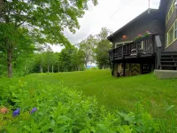 23sr Traditional Austrian Chalet at the Base of Cannon Ski Area in Franconia Notch