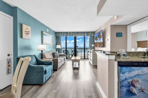 Breakers Boutique Condos | Oceanfront - Homestays